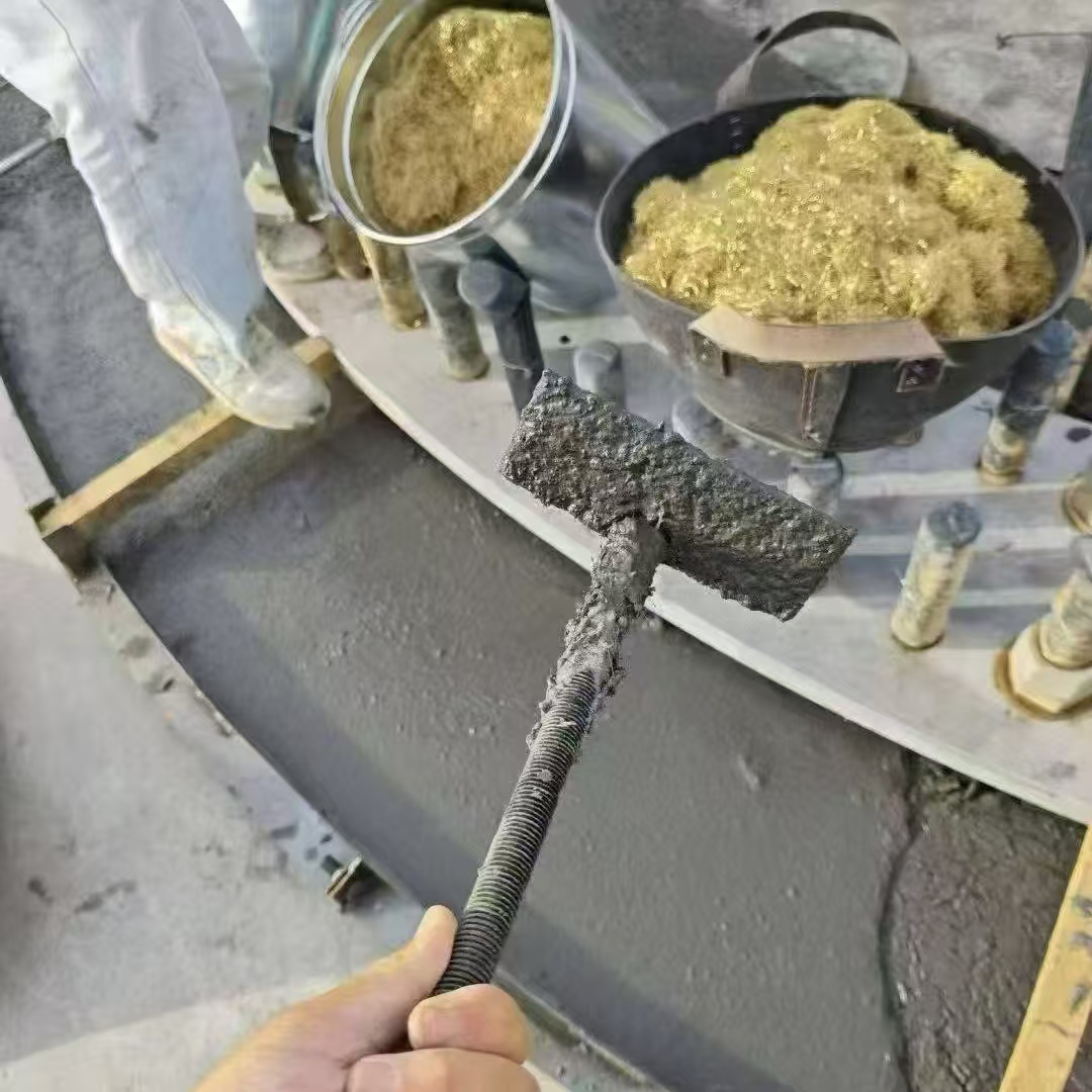 秦淮C120钢纤维高强无收灌浆料 轧机压缩机汽轮机发电机锻压设备底座灌浆材料